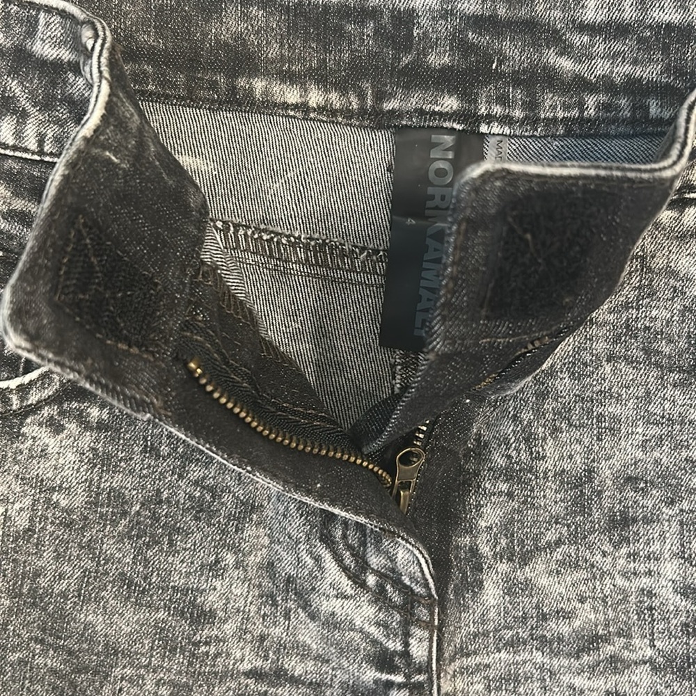 Norma Kamali Boot Leg Jean Short - Picture 7 of 13